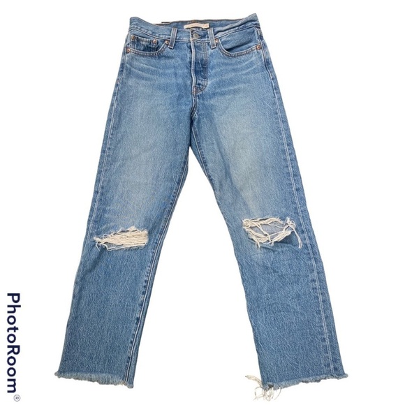 Levi's Big E Wedgie Straight Raw Hem Distressed Knees Size 26 RARE - Picture 1 of 12
